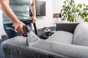 Čistič koberců a sedaček. Jak vyčistit sedačku